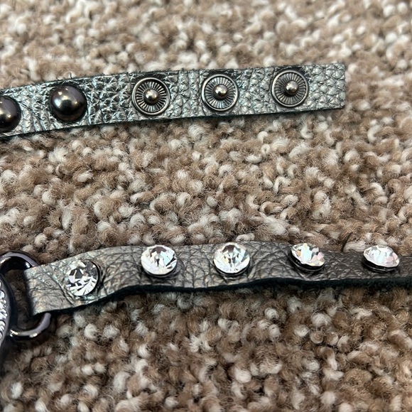 Geneva Platinum wrap around leather & rhinestone watch Japan movement - Picture 5 of 9